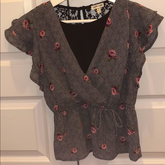 GIRLS GREY WITH PINK FLOWERS BLOUSE - Picture 1 of 4